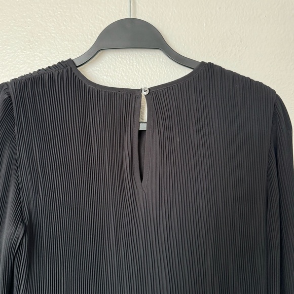 Quince Chiffon Pleated Long Sleeve Mini Dress in Black Size Small - Picture 8 of 13